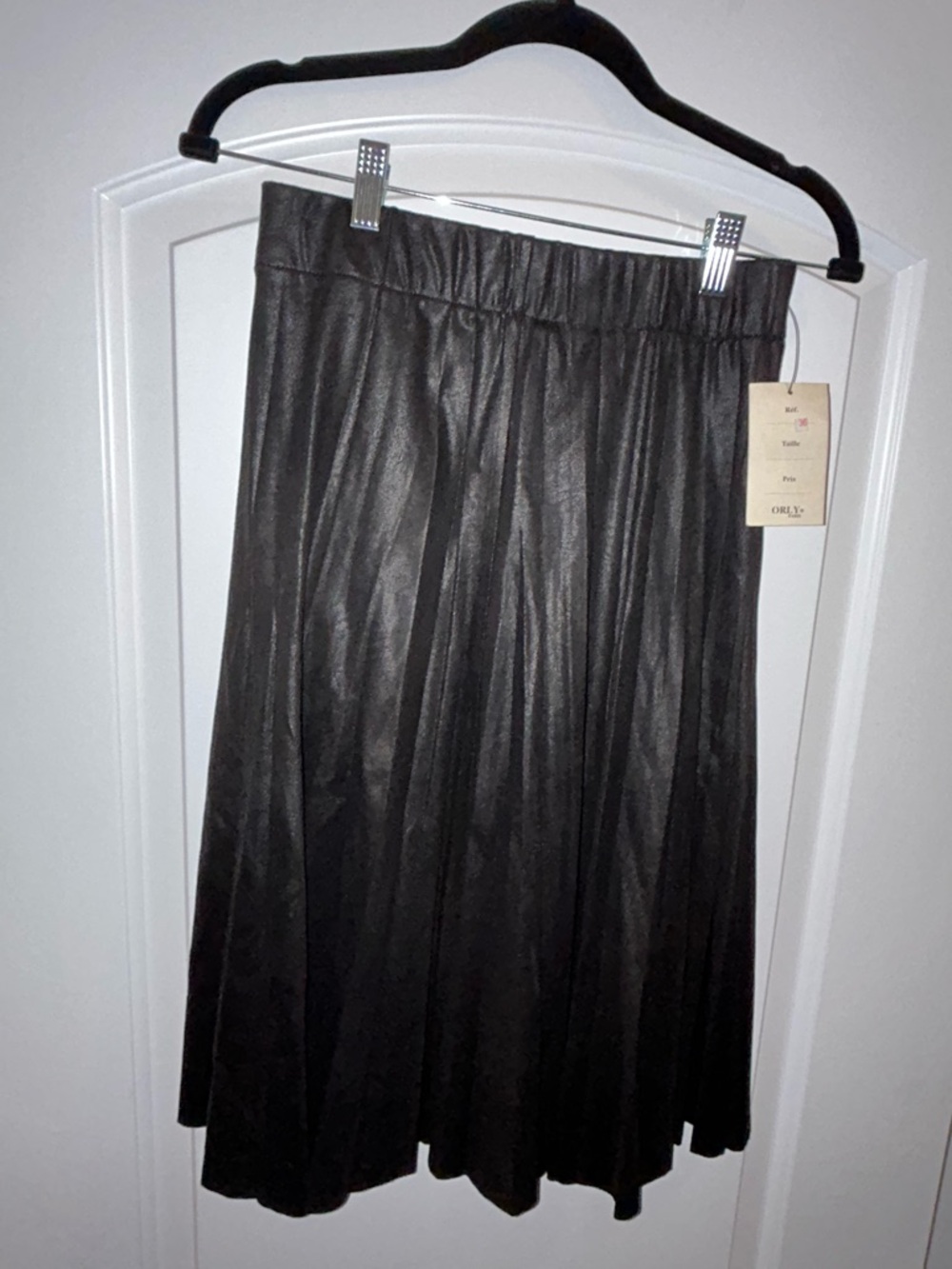 Orly Black Pleated Skirt - Women's